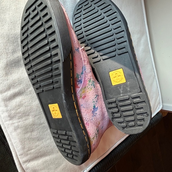 Used Dr. Martens Air Wair "Blast of Color" Boots - Women's 8 - Picture 6 of 7